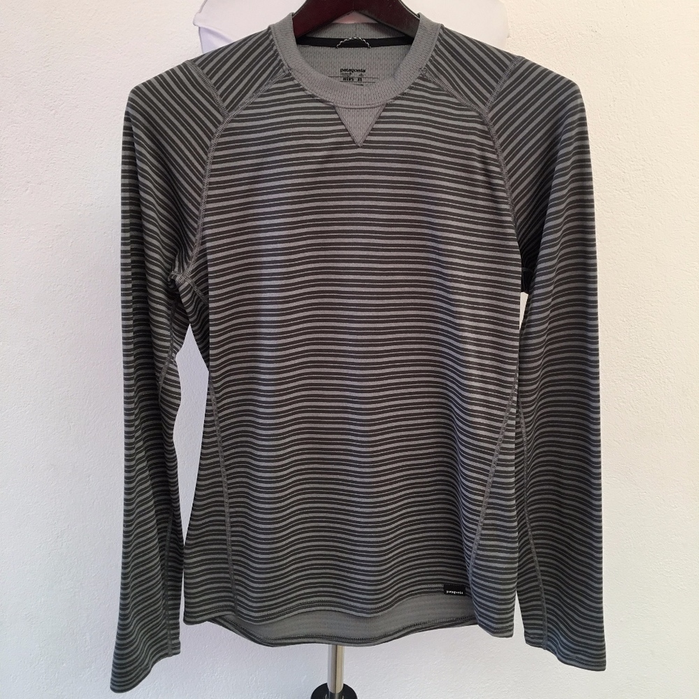Patagonia Capilene 3 Mens Striped Shirt Size XS